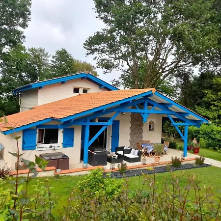 La Clairiere Du Seignanx לינה וארוחת בוקר 3*