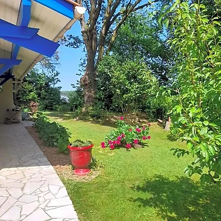 La Clairiere Du Seignanx Bed & Breakfast 3*